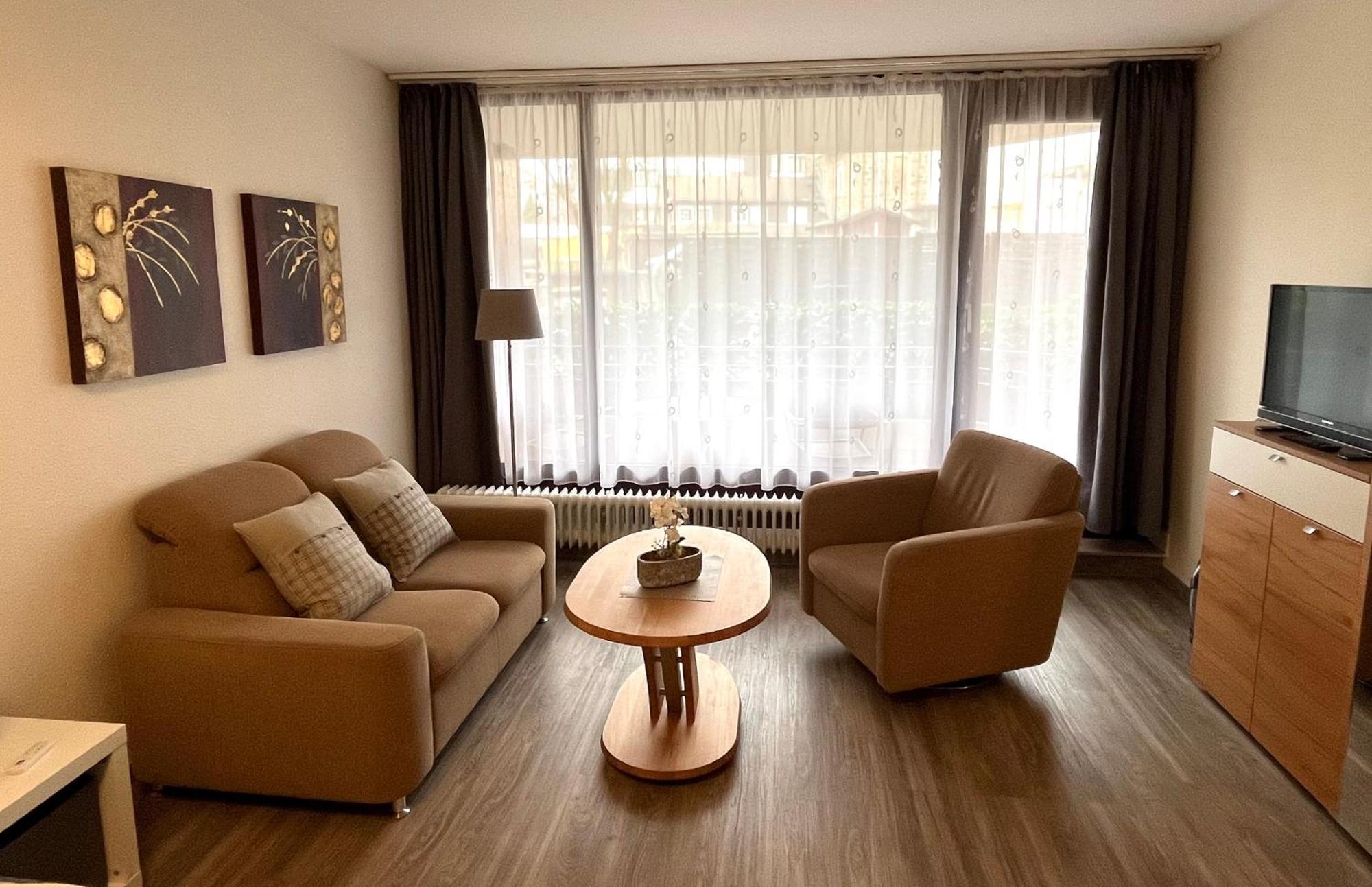 Appartementresidenz am Kurpark - Ferienwohnungen mit Pool&Sauna - Bad Salzuflen Zimmer foto